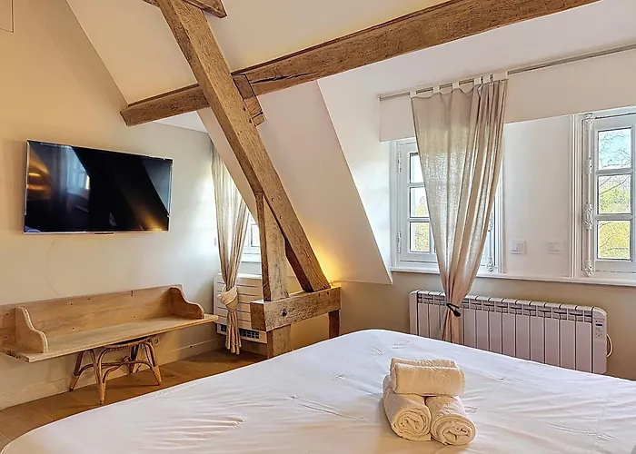 Elysia Yourhosthelper Villa Touques